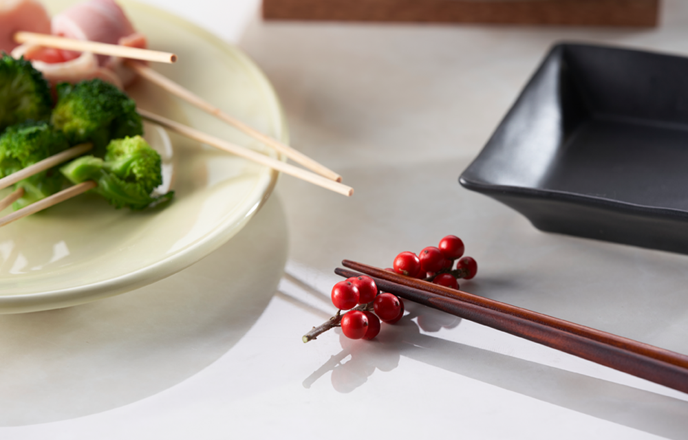 「実もの」を使用した箸置きと箸