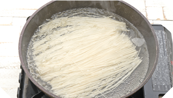 そうめんを入れる