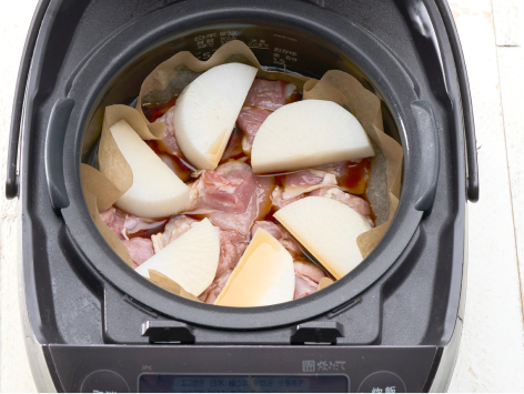 内側を炊飯器に入れ<普通炊きモード>にセットしてスイッチポン!