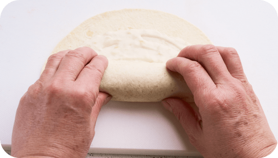 手前からくるくる巻く