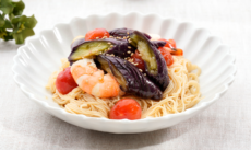えびとなつやさいのマリネそうめん