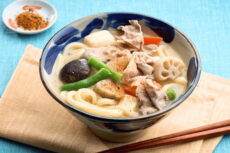 栄養たっぷり豚汁うどん